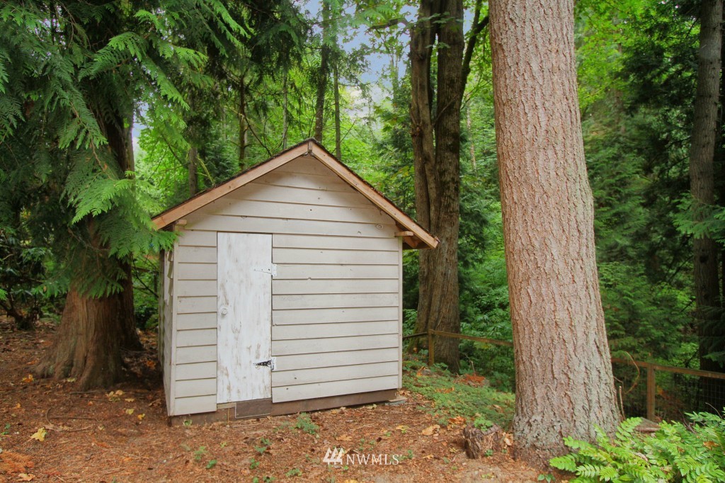23025 38th Avenue Southeast Bothell, WA 98021 - Photo 17 of 18