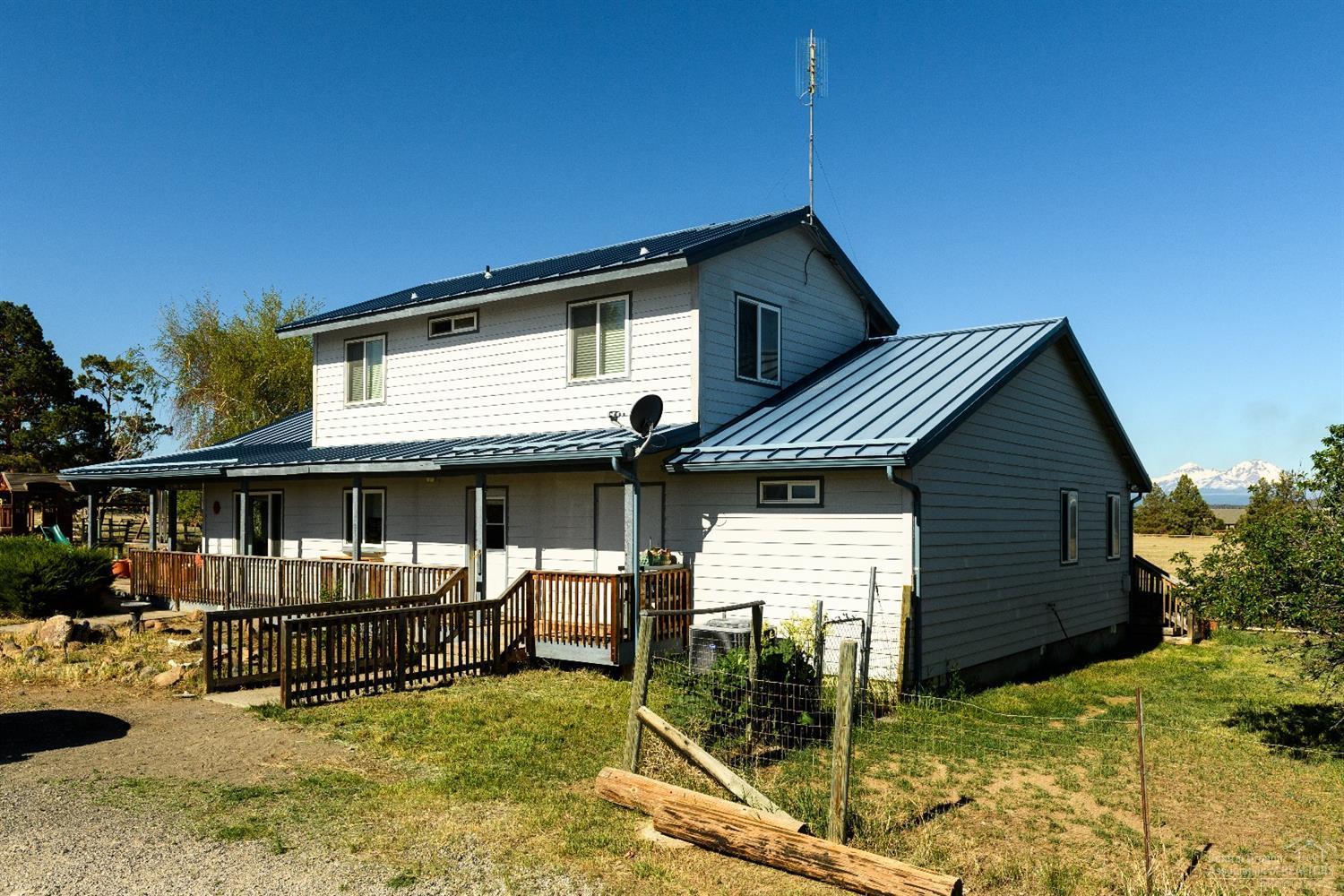 20250 Marsh Road Bend, OR 97703 - Photo 2 of 24 Additional Photo
