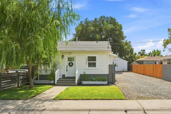 $444,000 | 4608 12th Avenue, Sacramento, CA 95820