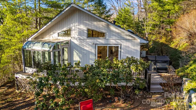 $728,000 | 31 Covewood Road, Asheville, NC 28805