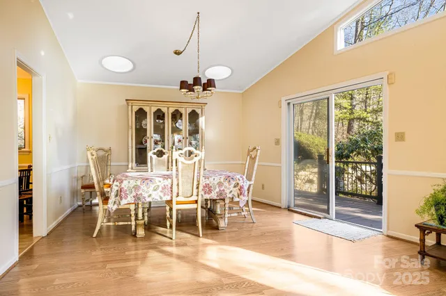 $710,000 | 31 Covewood Road, Asheville, NC 28805