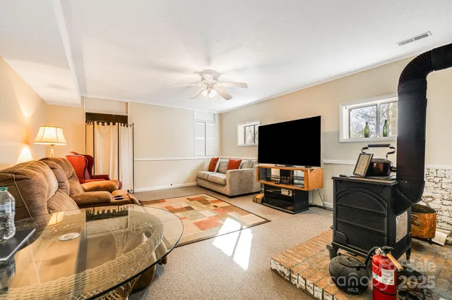 $710,000 | 31 Covewood Road, Asheville, NC 28805