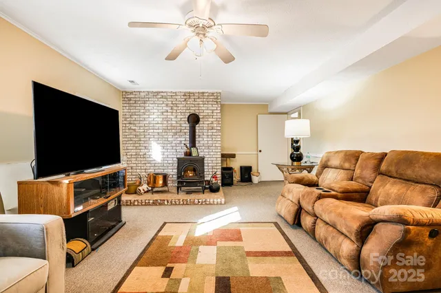 $710,000 | 31 Covewood Road, Asheville, NC 28805