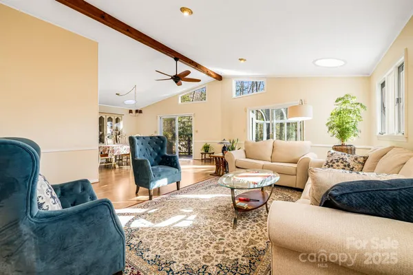 $650,000 | 31 Covewood Road, Asheville, NC 28805