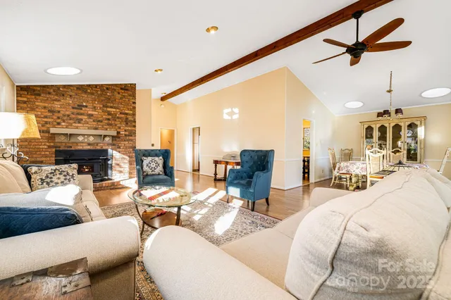 $710,000 | 31 Covewood Road, Asheville, NC 28805