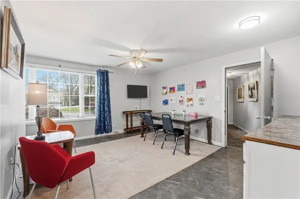 $595,000 | 121 Highland Park Avenue, Excelsior Springs, MO 64024