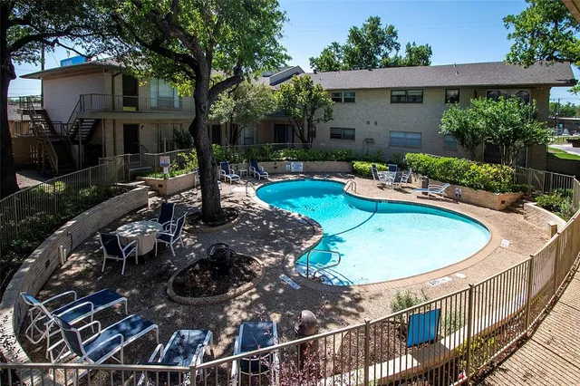 $1,595 | 11114 Valleydale Drive, Unit D, Dallas, TX 75230