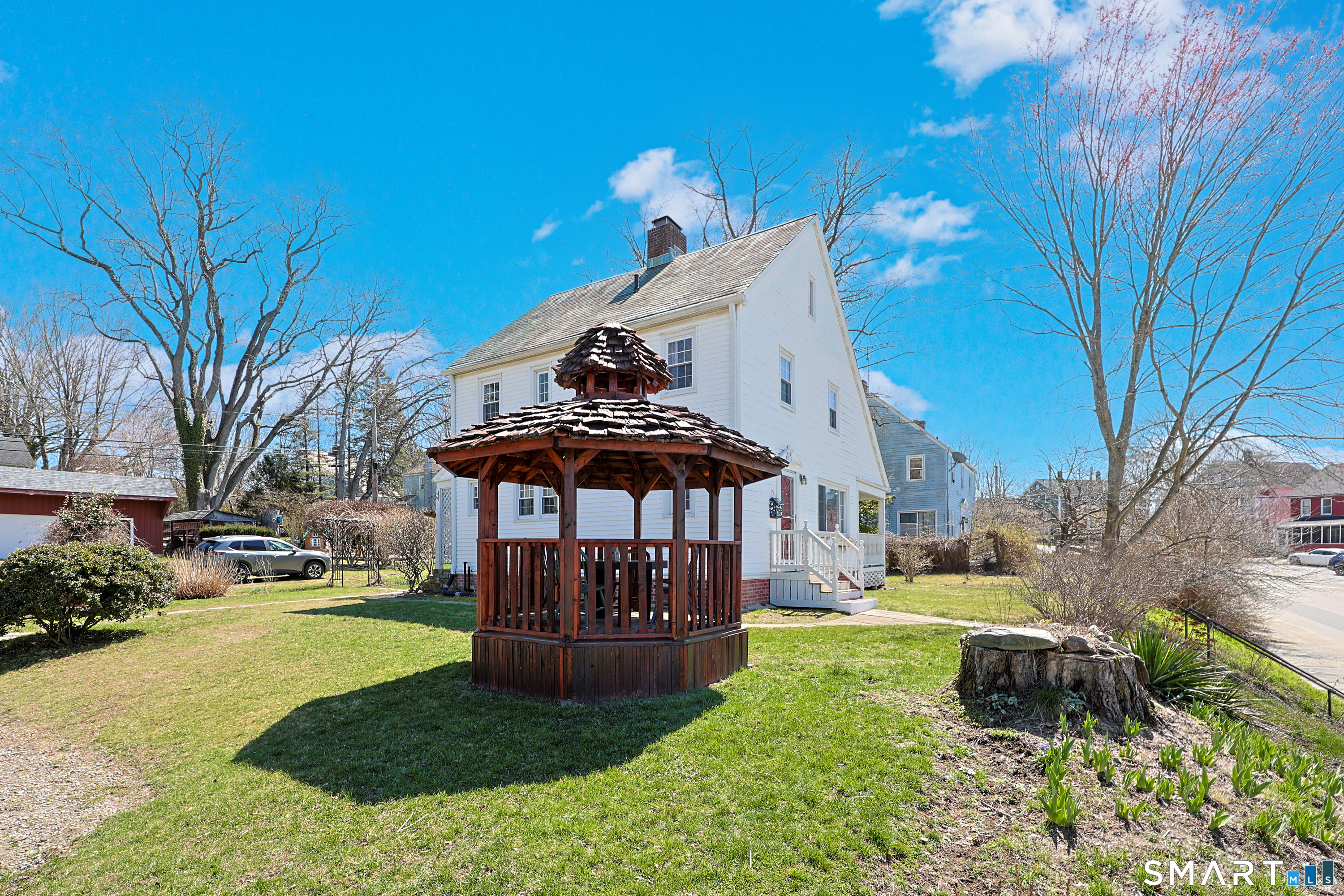 19 Church Street Plainfield, CT 06374 - Photo 30 of 39 a view of a house with a yard