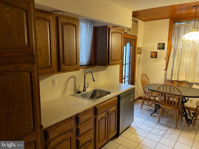919 Tree Street Philadelphia, PA 19148 - Photo 9 of 23