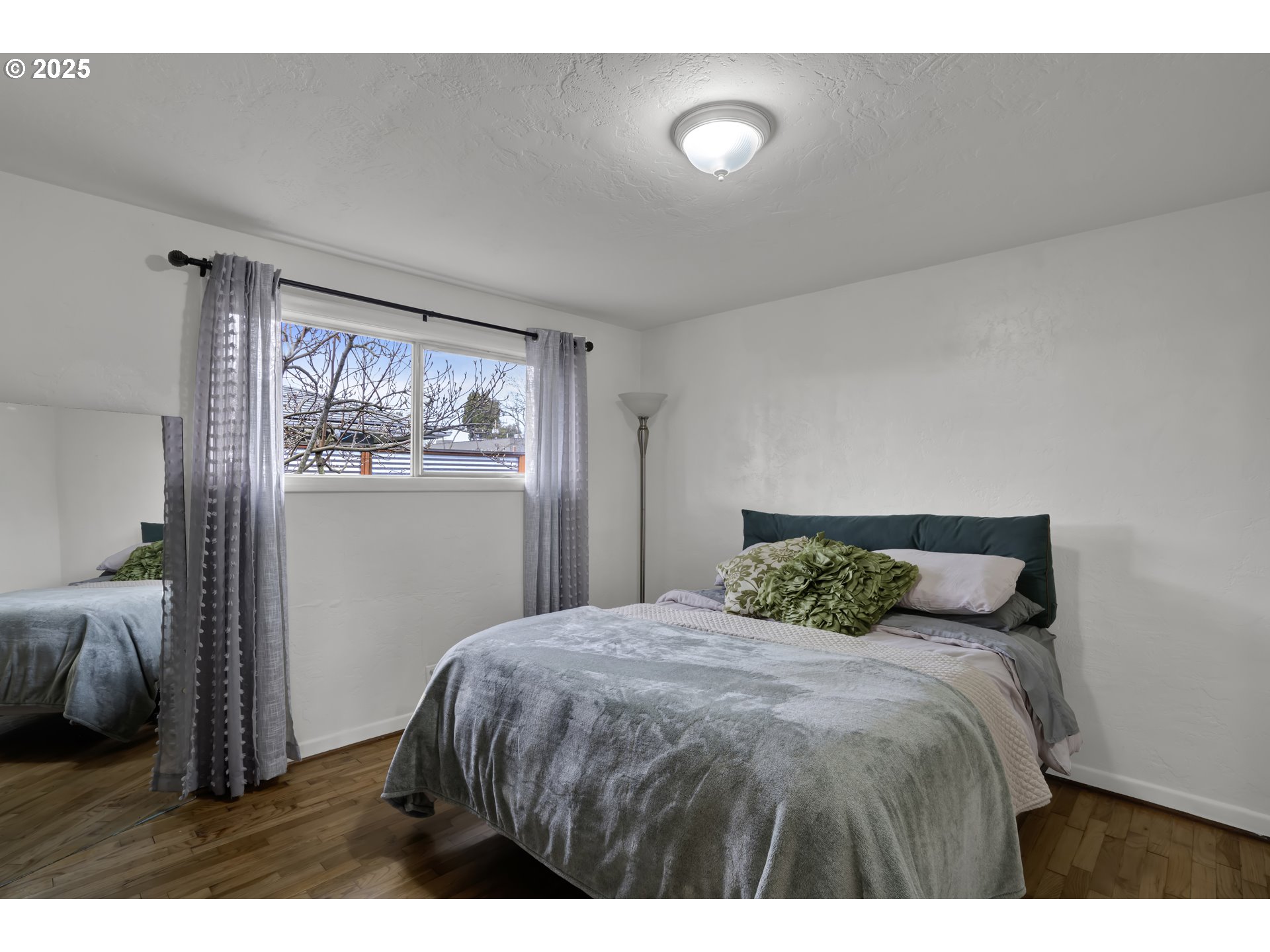 1180 North 12th Street Springfield, OR 97477 - Photo 18 of 38