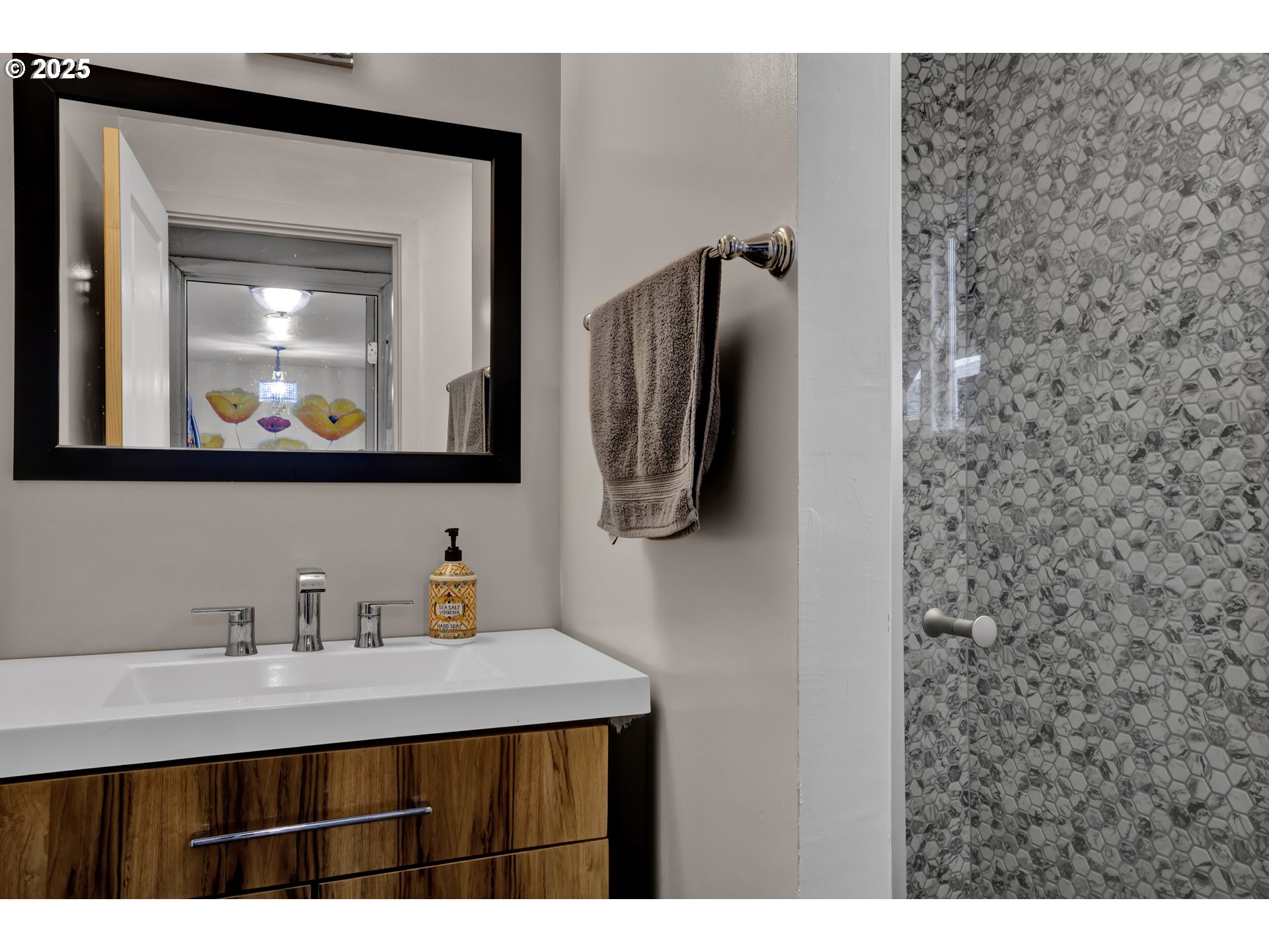 1180 North 12th Street Springfield, OR 97477 - Photo 25 of 38