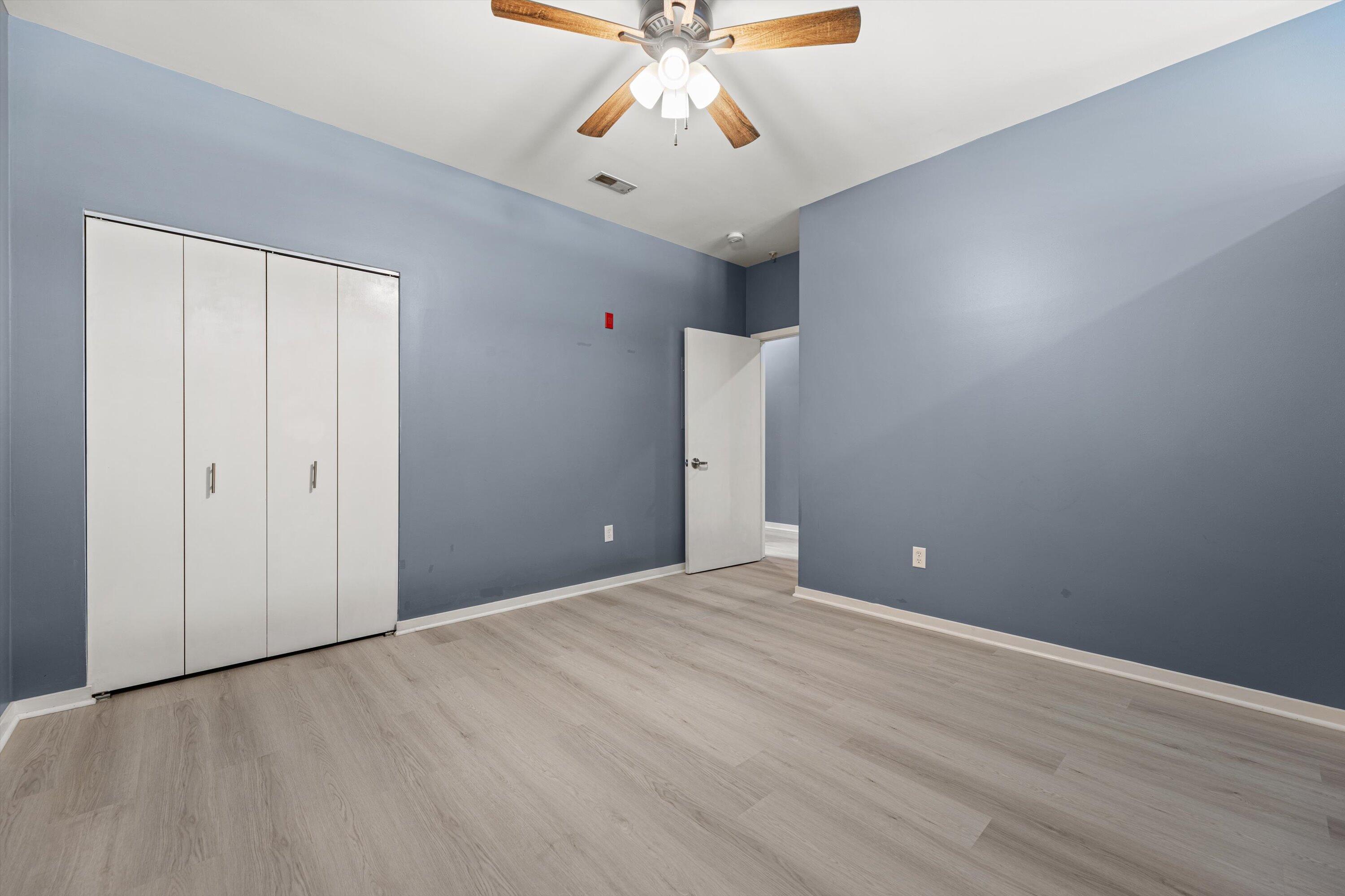 1902 North Commerce Street, Unit 506 Milwaukee, WI 53212 - Photo 11 of 21 05-IMG_2325