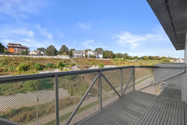 $242,500 | 1902 North Commerce Street, Unit 506, Milwaukee, WI 53212