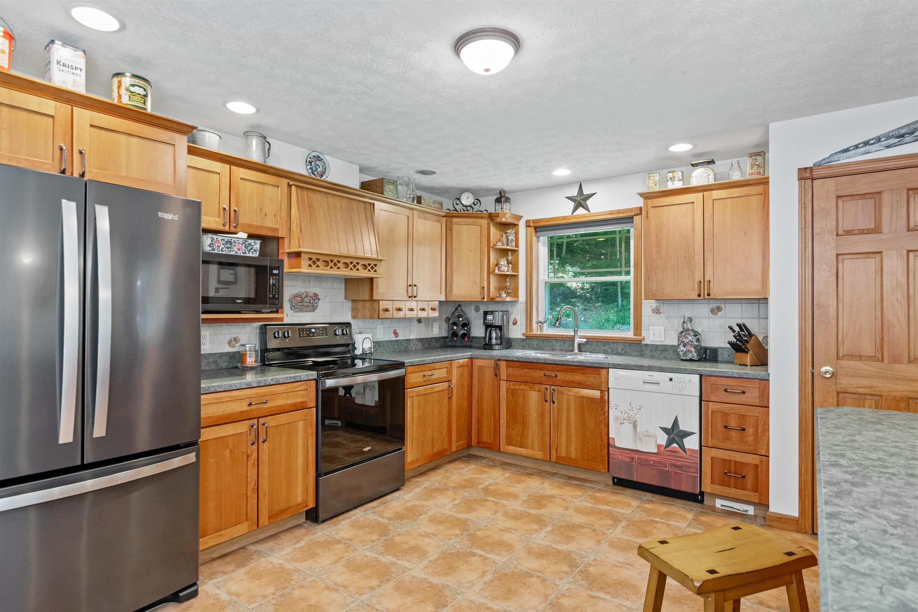 18 Hawthorne Road Fairfax, VT 05478 - Photo 11 of 51 Gallery Image 11