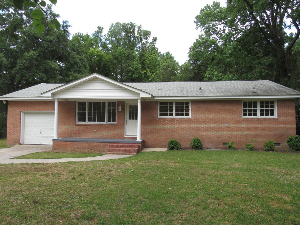 1240 Folly Road Charleston, SC 29412 - Photo 1 of 7 Image 1 front