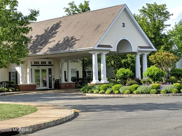 $575,000 | 9 Pine Valley Road, Lakewood, NJ 08701