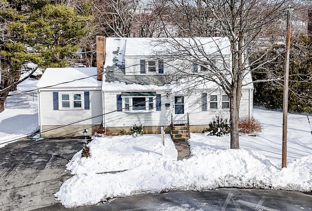 12 Edwin Street Reading, MA 01867 - Photo 1 of 31 Gallery Image 1