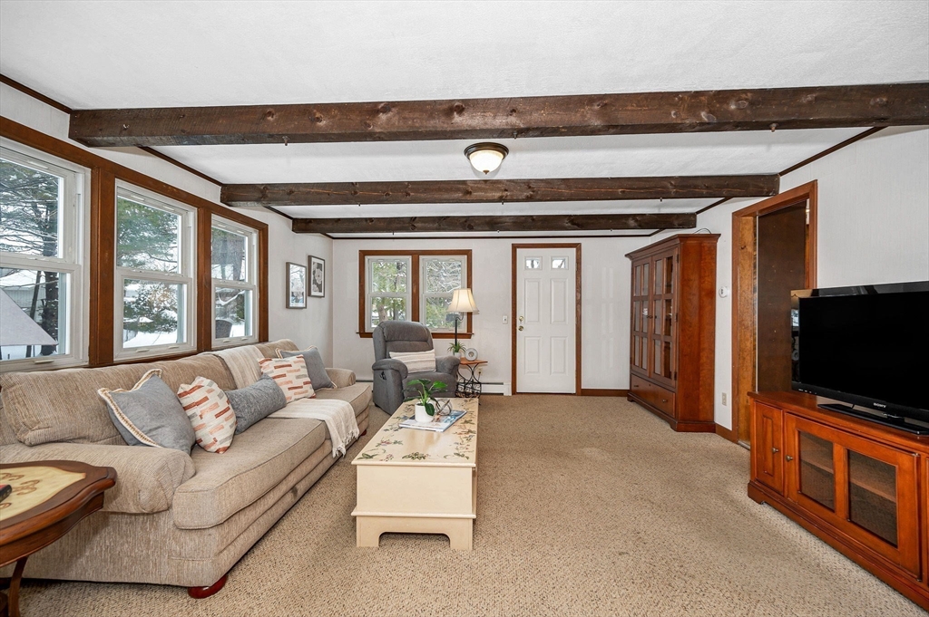 12 Edwin Street Reading, MA 01867 - Photo 12 of 31 Gallery Image 12