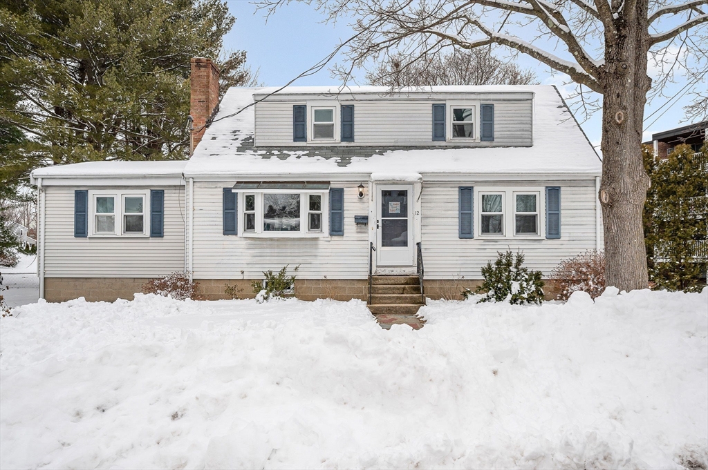 12 Edwin Street Reading, MA 01867 - Photo 2 of 31 Gallery Image 2