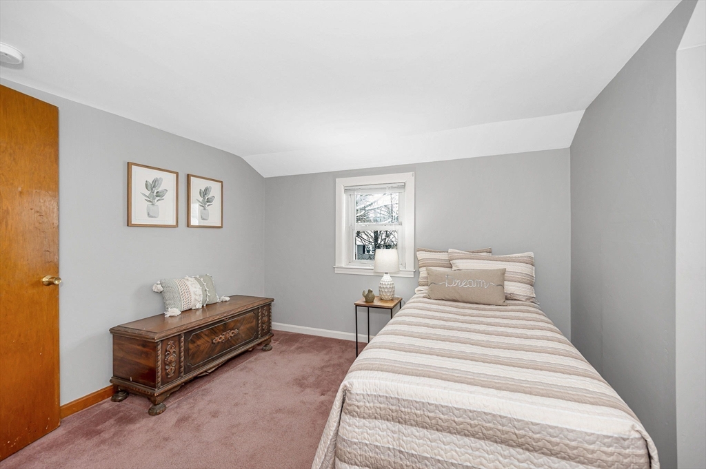 12 Edwin Street Reading, MA 01867 - Photo 21 of 31 Gallery Image 21