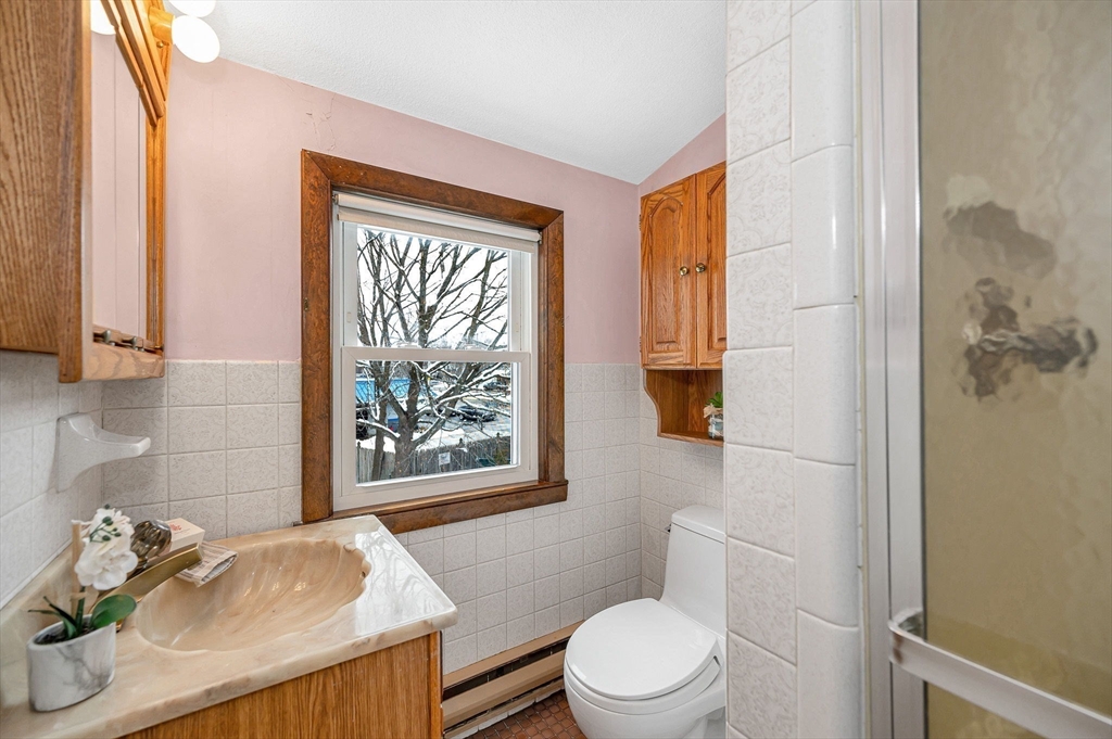 12 Edwin Street Reading, MA 01867 - Photo 22 of 31 Gallery Image 22