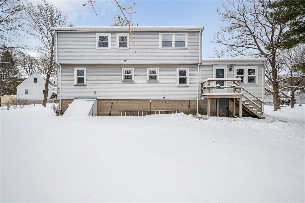 12 Edwin Street Reading, MA 01867 - Photo 26 of 31 Gallery Image 26