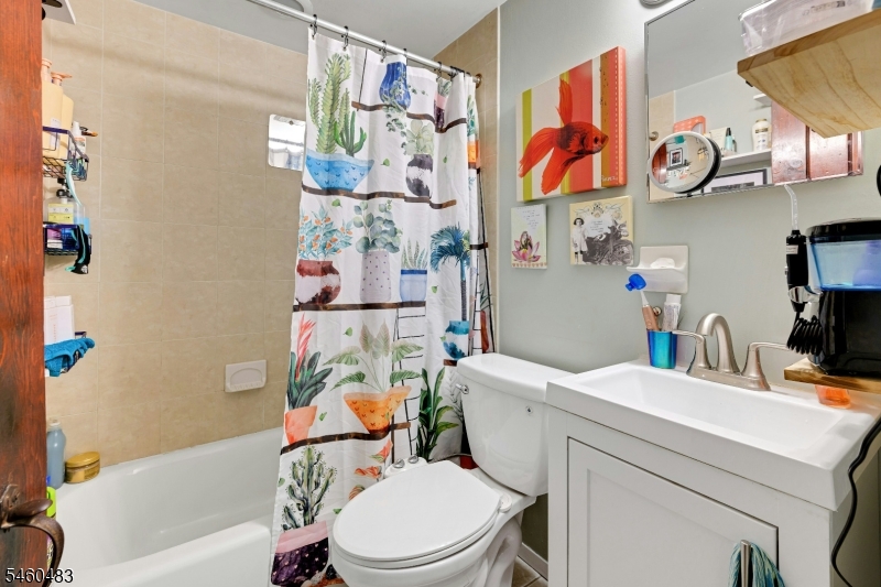 49 Lake Shore Road West Stockholm, NJ 07460 - Photo 13 of 31 Gallery Image 13