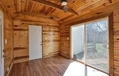 a view of walk in closet