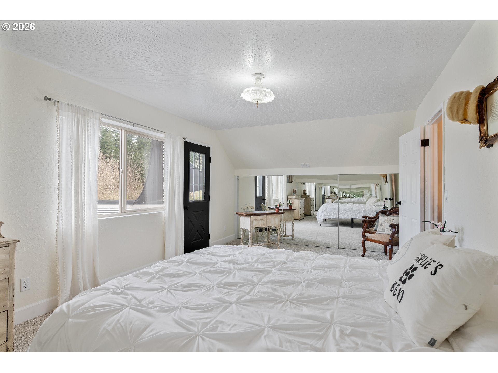 1239 Rose Valley Road Kelso, WA 98626 - Photo 28 of 48 a bedroom with a bed and window