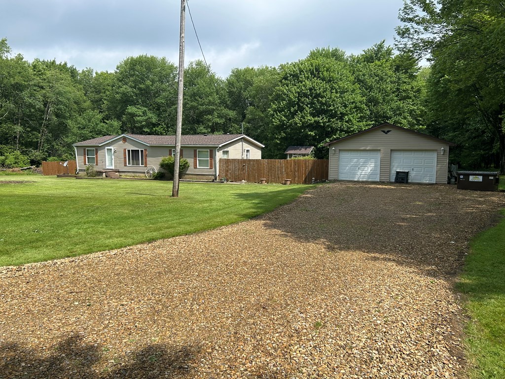 249 Pioneer Road Titusville, PA 16354 - Photo 3 of 50