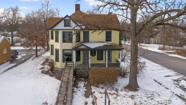 $277,900 | 1322 Main Street, Crete, IL 60417