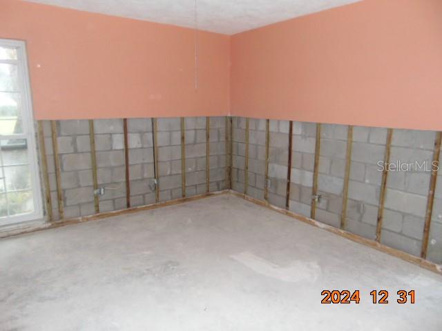 2044 Montana Avenue Northeast St. Petersburg, FL 33703 - Photo 33 of 53 a view of a garage