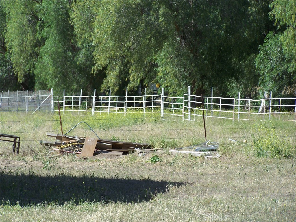 0 West Aloma Cabazon, CA 92230 - Photo 6 of 6 a view of a park