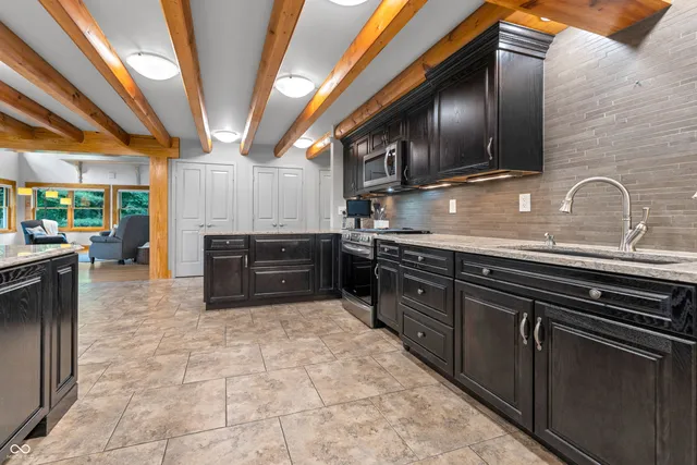 $1,499,000 | 6855 North Centerville Road, Williamsburg, IN 47393