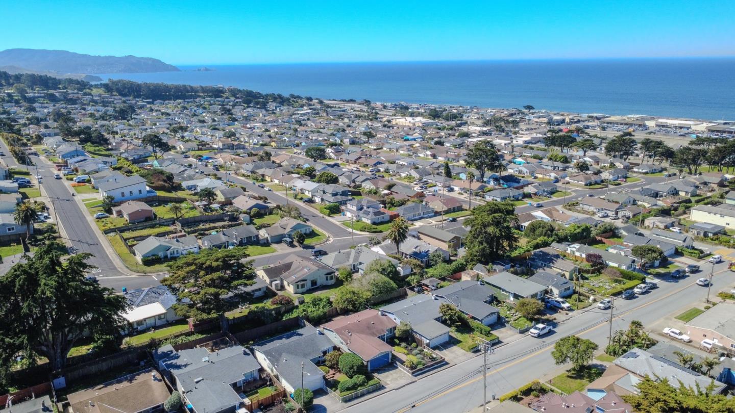 352 Monterey Road Pacifica, CA 94044 - Photo 28 of 32
