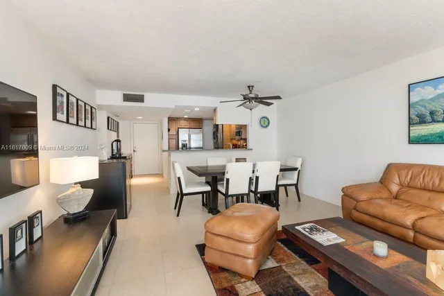 $750,000 | 1915 Brickell Avenue, Unit C506, Miami, FL 33129