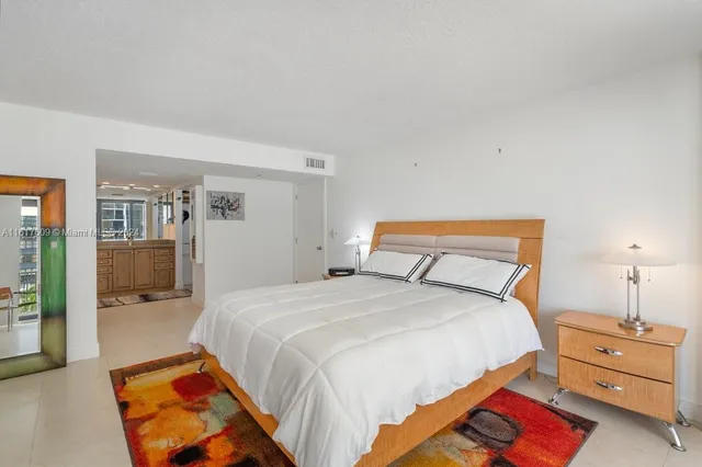 $750,000 | 1915 Brickell Avenue, Unit C506, Miami, FL 33129