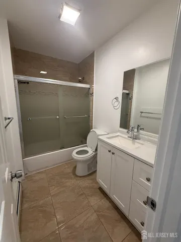 $2,405 | 579 Florida Grove Road, Perth Amboy, NJ 08861