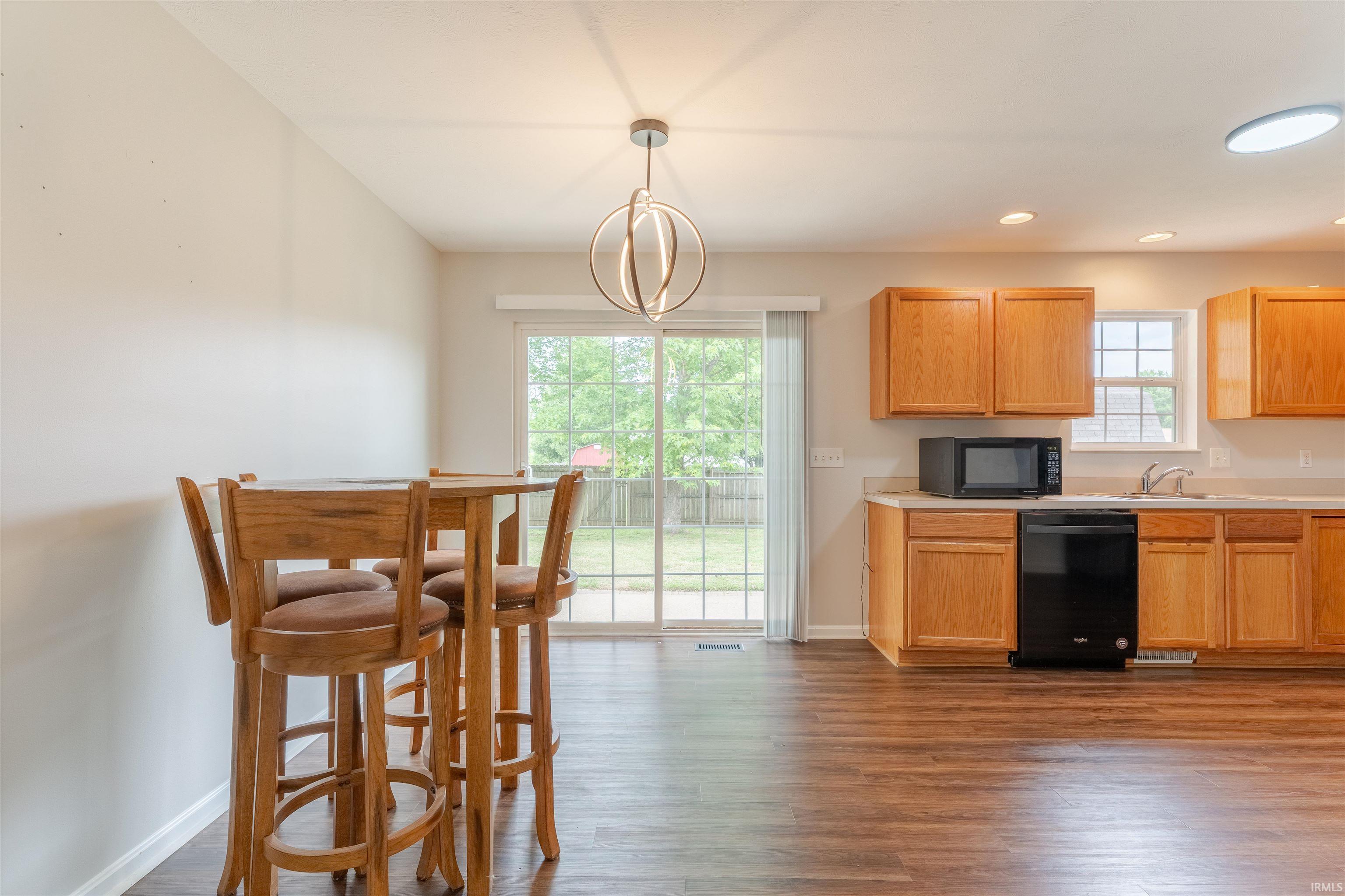 6366 Acadia Drive Newburgh, IN 47630 - Photo 8 of 28