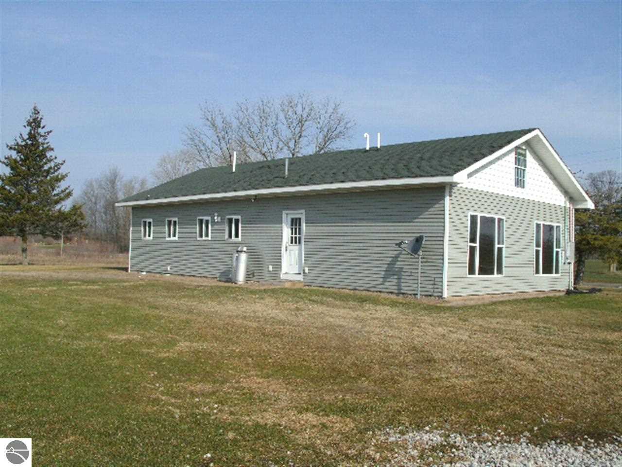 7559 Curtis Road Hale, MI 48739 - Photo 19 of 20 1779326-18.JPG