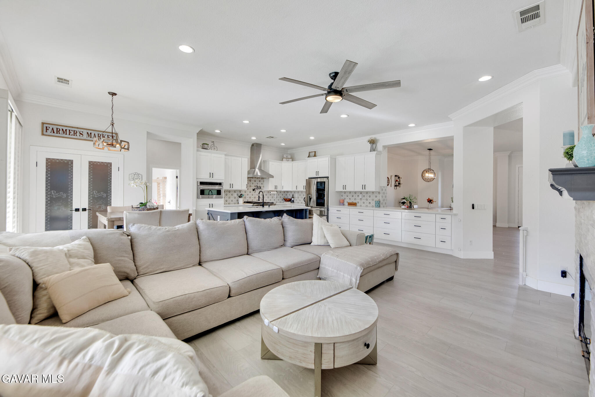 41632 Firenze Street Lancaster, CA 93536 - Photo 14 of 67 41632 Firenze St - HsHProd-13