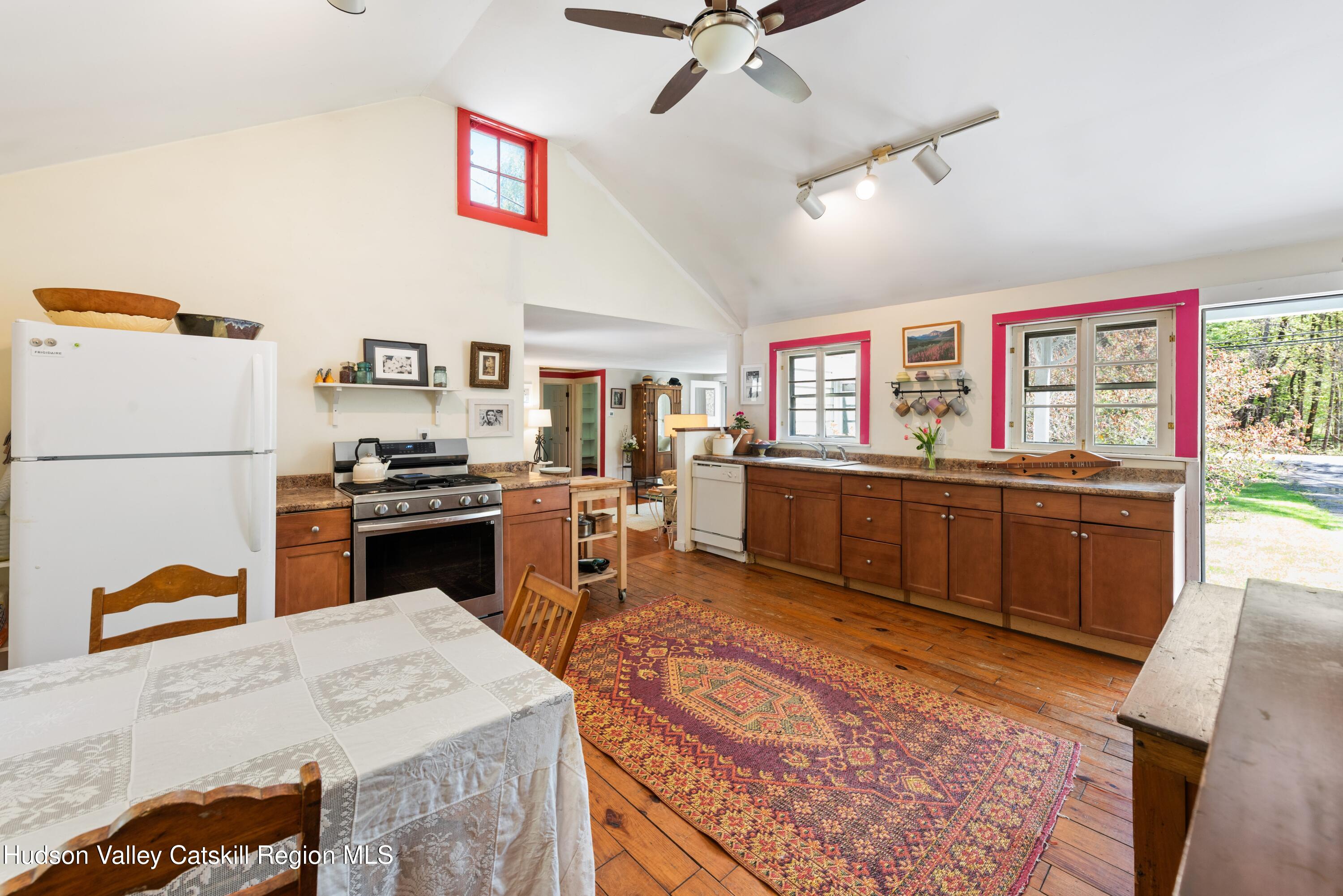 3645 Atwood Road Stone Ridge, NY 12484 - Photo 7 of 26 Kitchen
