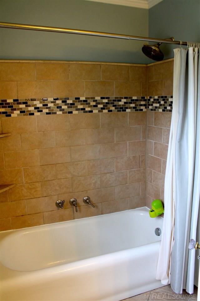 1134 Nottingham Road Grosse Pointe, MI 48230 - Photo 40 of 44 31298054-39.JPG