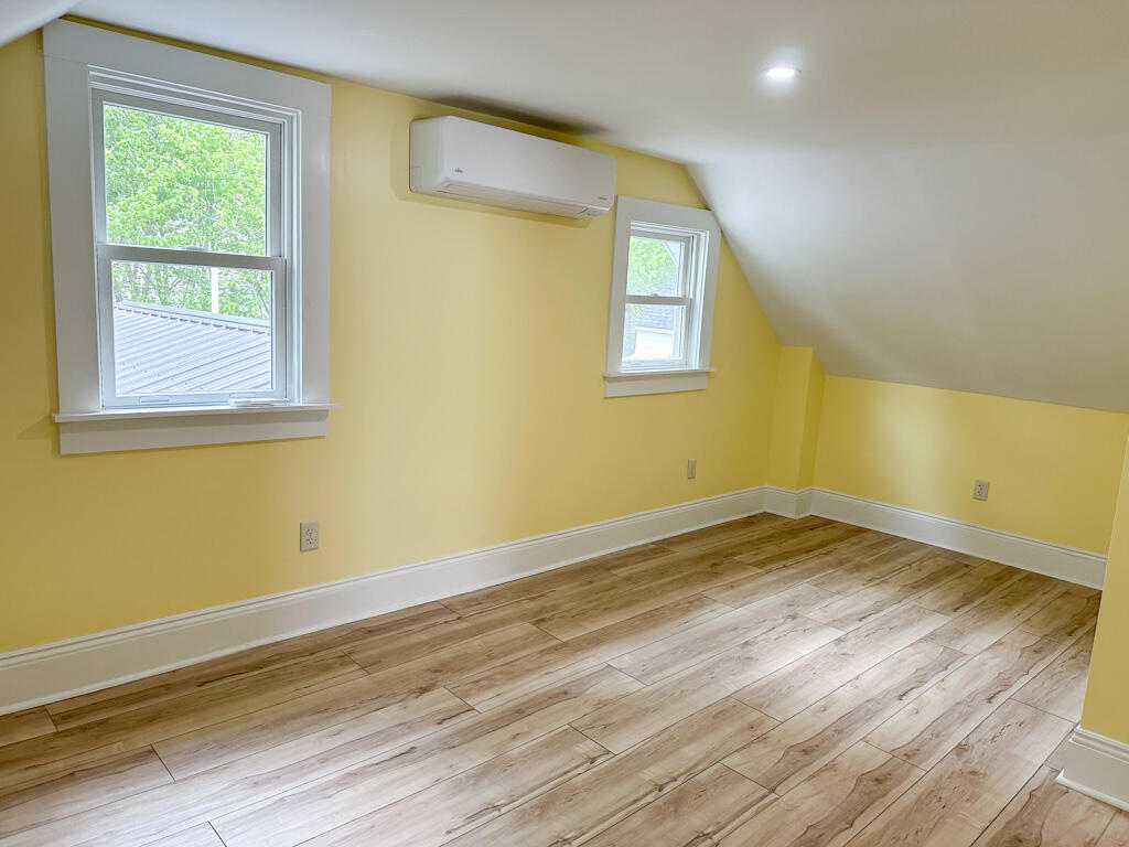 70 Pearl Street Bangor, ME 04401 - Photo 16 of 23 Primary Bedroom