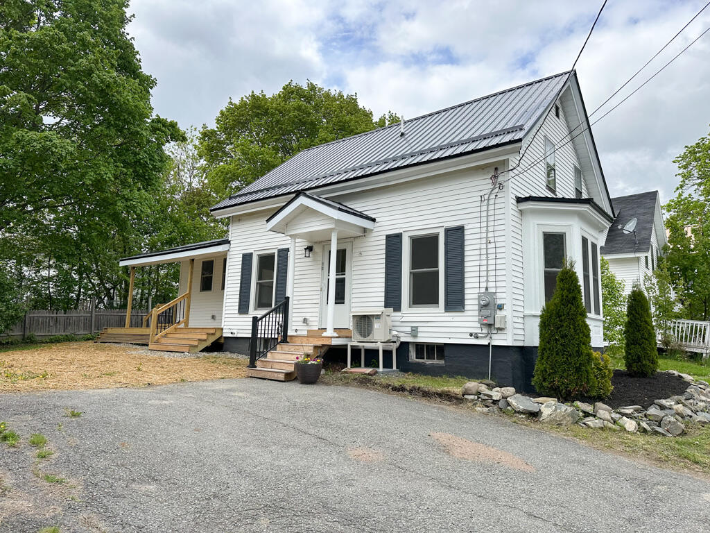 70 Pearl Street Bangor, ME 04401 - Photo 2 of 23 70 Pearl St