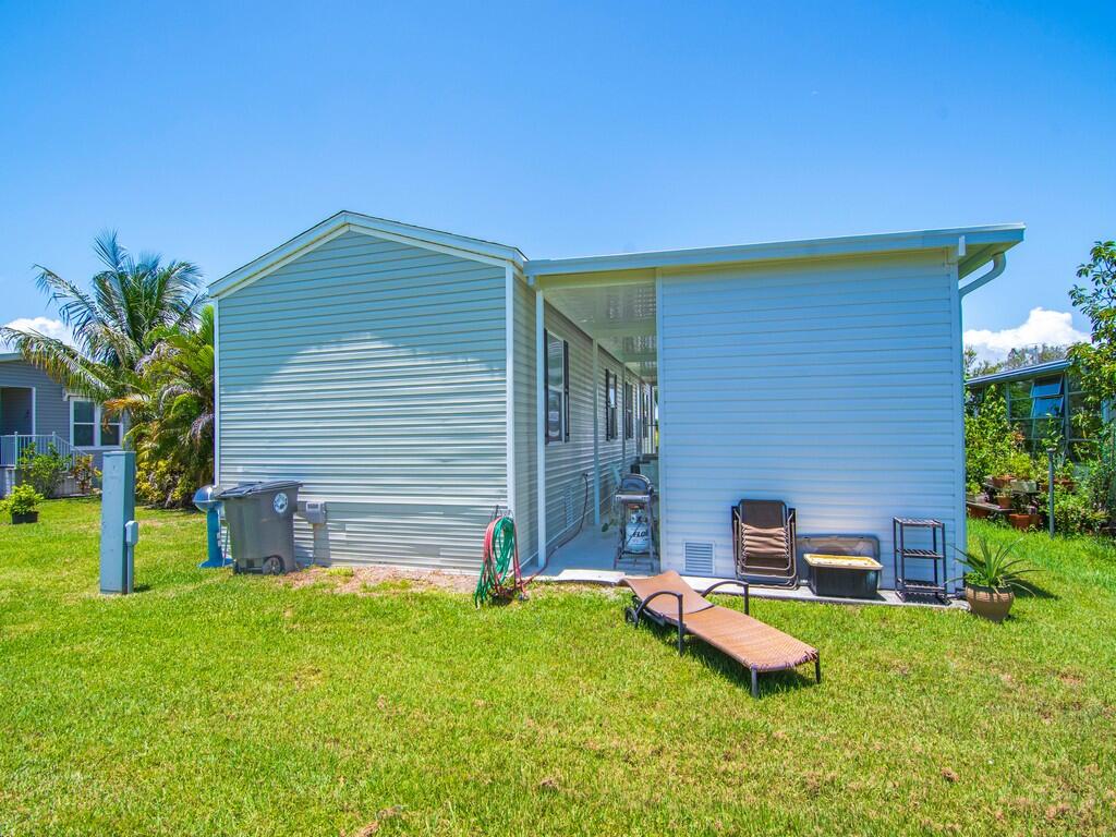 309 Mockingbird Avenue Fort Pierce, FL 34982 - Photo 19 of 22 Back of Home
