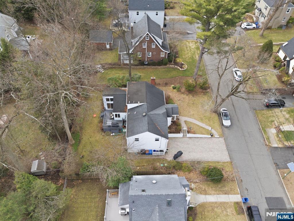 126 Sussex Road Tenafly, NJ 07670 - Photo 47 of 50 an aerial view of a house with a ocean view