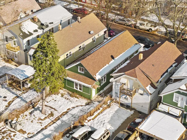 $264,500 | 2031 South 7th Street, Milwaukee, WI 53204