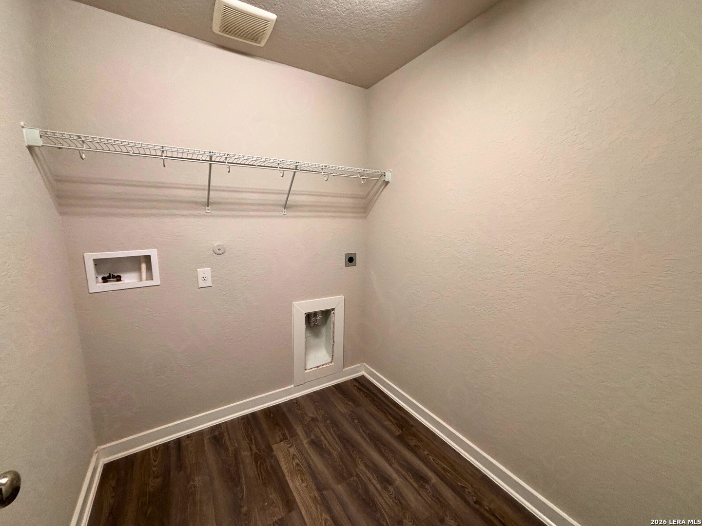 10754 Francisco Way Converse, TX 78109 - Photo 9 of 18 a view of utility room