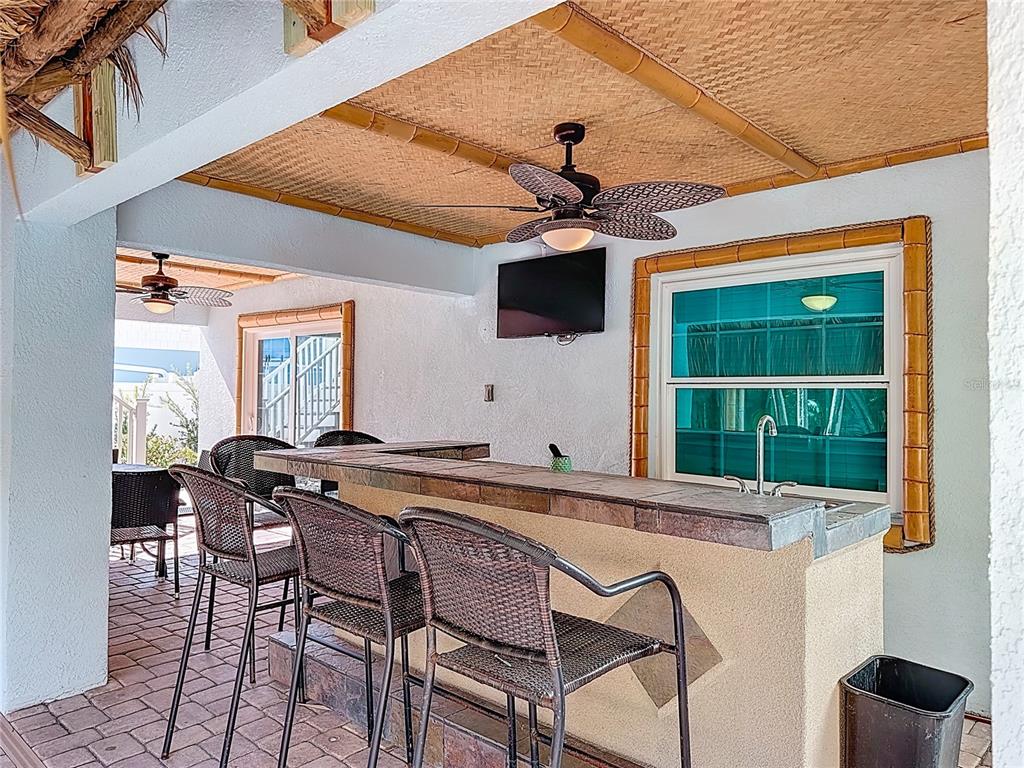 4805 2nd Avenue Holmes Beach, FL 34217 - Photo 17 of 96